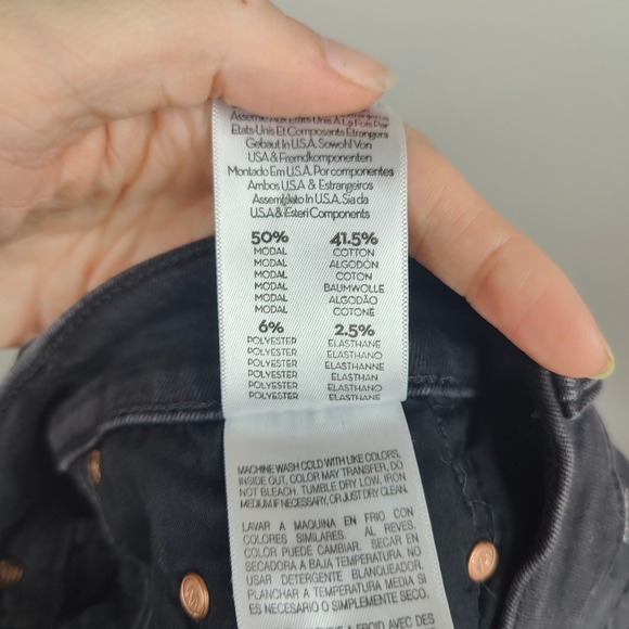 MOTHER Denim Teaser Slit Short Womens 26 Guilty Parties Black Wash Cut Offs Boho - Picture 8 of 10